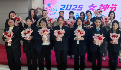 與花相約，致敬最美的她——記合肥高科2025三八女神節(jié)花藝活動(dòng)